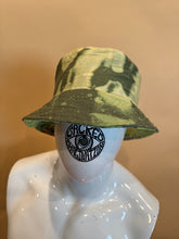 Load image into Gallery viewer, El Salvador Bucket Hat
