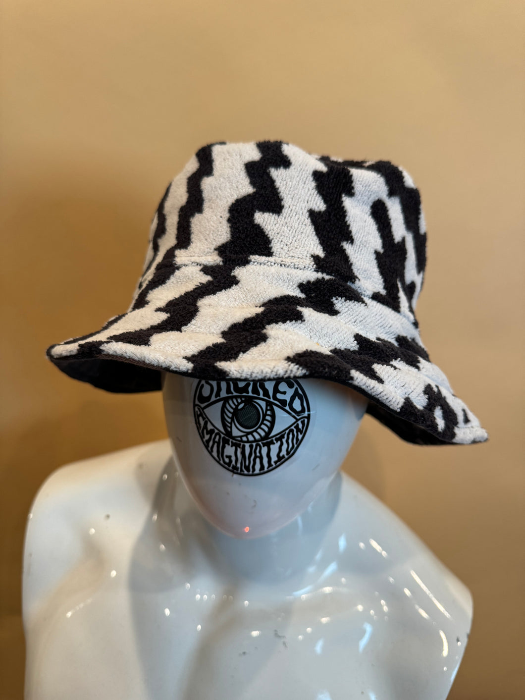 Zigzag Bucket Hat