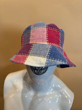 Load image into Gallery viewer, Cubic Bucket Hat
