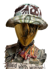 Load image into Gallery viewer, Gecko Woven Bucket Hat
