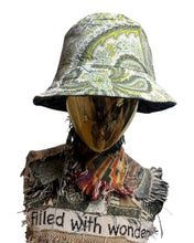 Load image into Gallery viewer, "Taita Inti" Woven Bucket Hat 3
