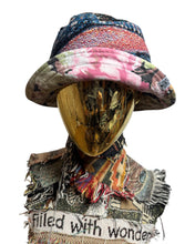Load image into Gallery viewer, "Purrr" Woven Bucket Hat
