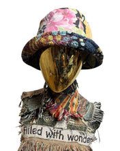 Load image into Gallery viewer, "Purrr" Woven Bucket Hat
