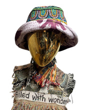 Load image into Gallery viewer, "Taita Inti" Woven Bucket Hat
