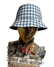 Load image into Gallery viewer, Clock Woven Bucket Hat
