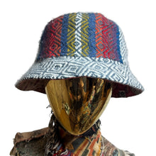Load image into Gallery viewer, Alpaca Bucket Hat
