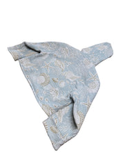 Load image into Gallery viewer, Seashore Cropped Quilted Zip Up Hoodie
