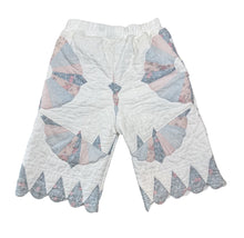 Load image into Gallery viewer, Dial Quilted Shorts

