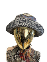 Load image into Gallery viewer, &#39;Peech&#39; Bucket Hat
