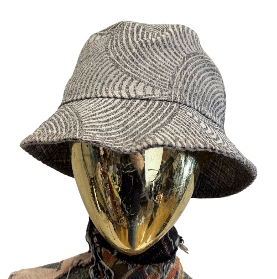 'Swirl' Bucket Hat
