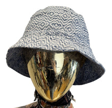 Load image into Gallery viewer, &#39;Vibrance&#39; Bucket Hat
